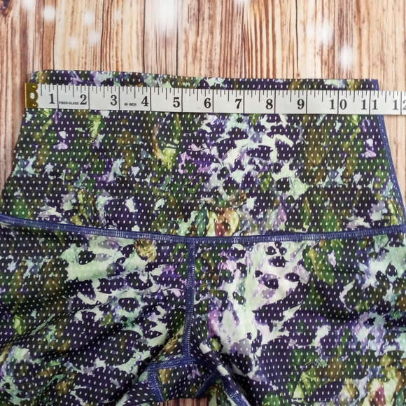Lululemon Wunder Under Crop II High Rise Leggings Full-On Luxtreme Flor Size  4 - Picture 9 of 16